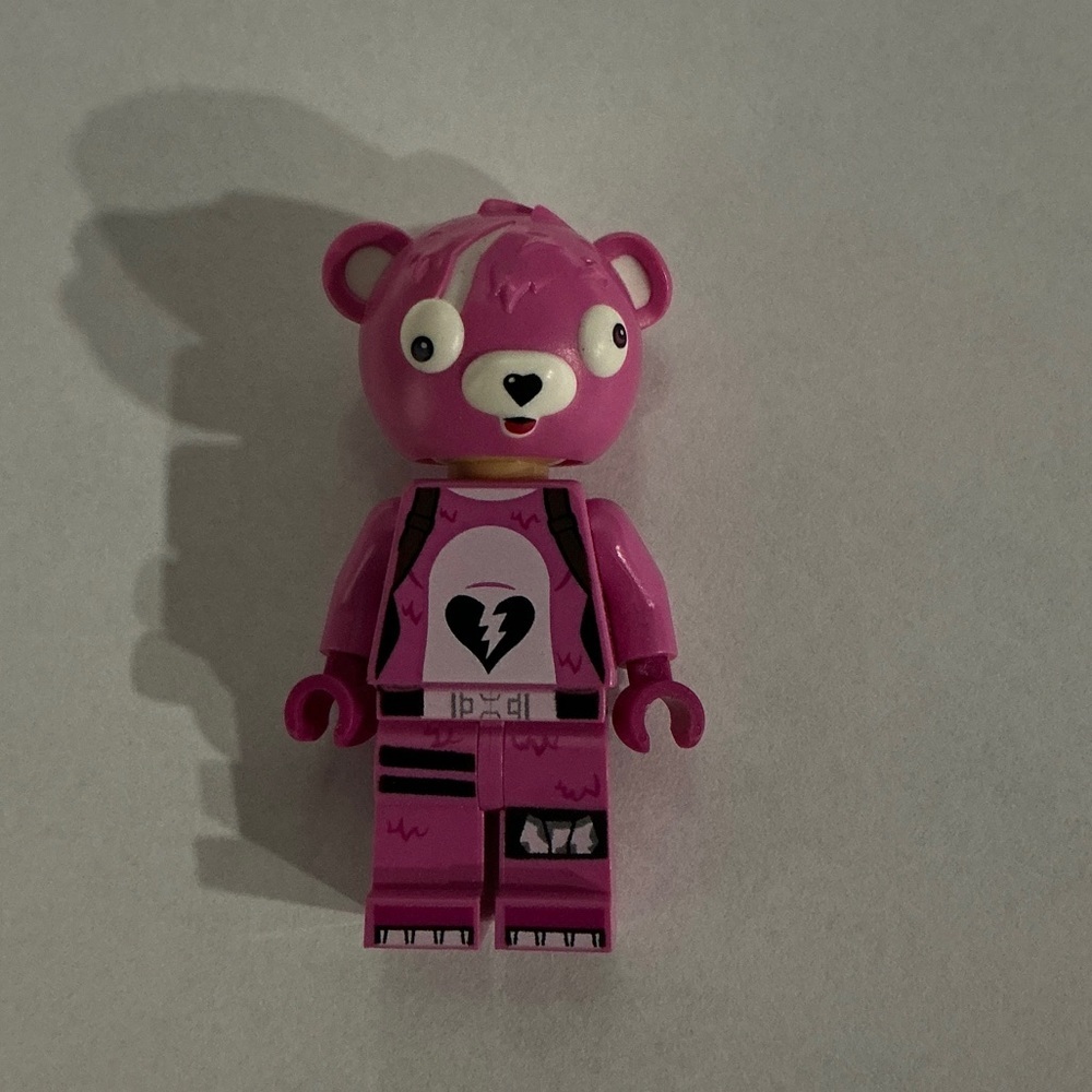 Lego Cuddle Team Leader Minifigure From Fortnite Battle Bus